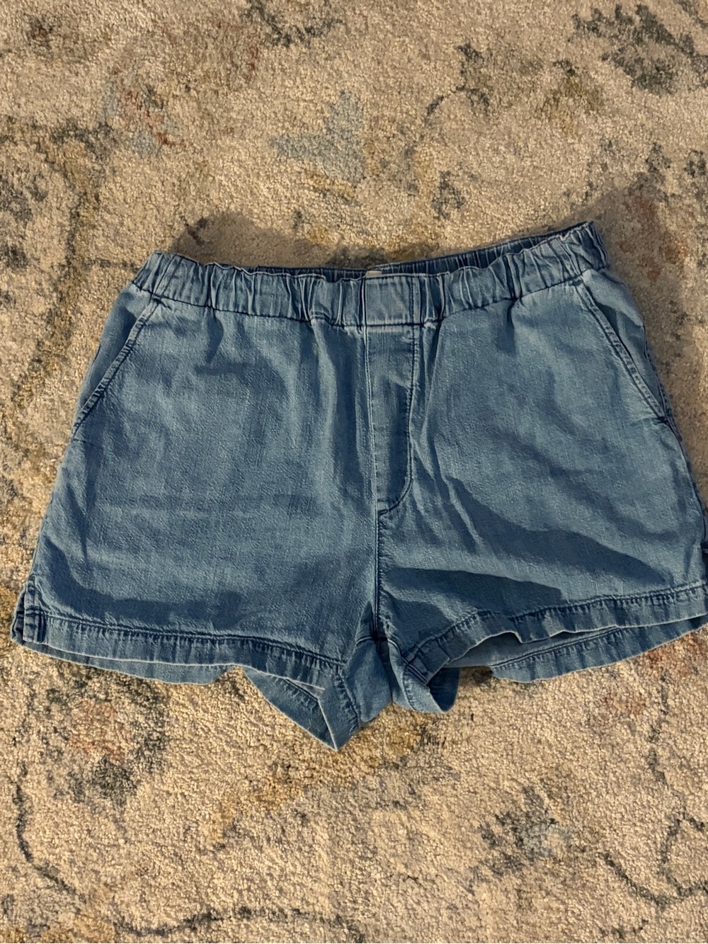 Madewell Denim-Style Elastic-Waist Blue Shorts